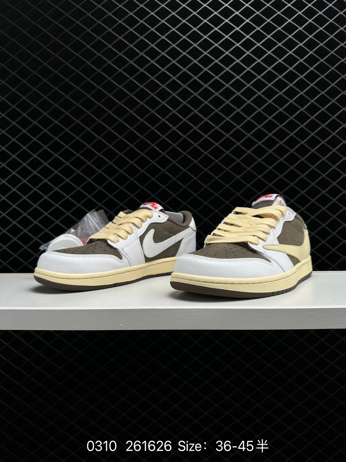 Travis Scott x Air Jordan 1 